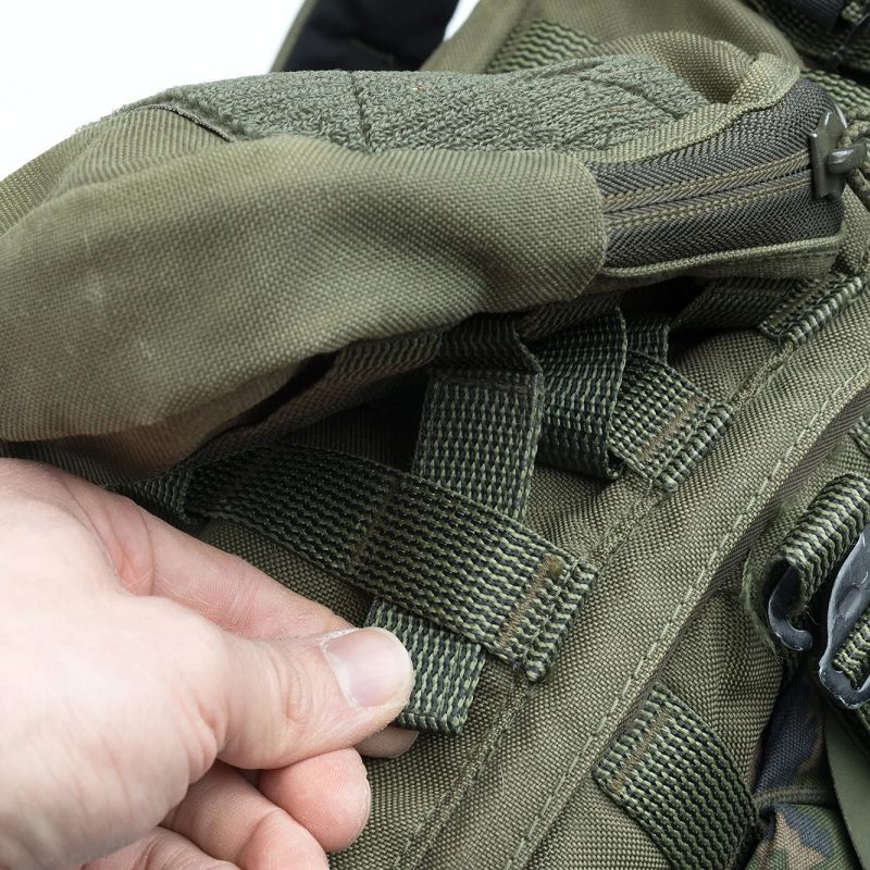 Attaching MOLLE pouches